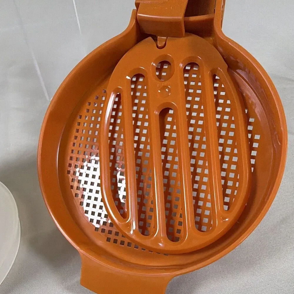 Tupperware measuring embossed dry